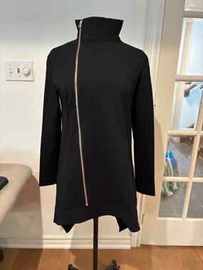 Periphery Black Asymmetrical Zip Front Tunic